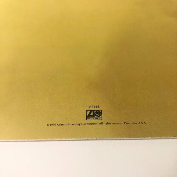 Vintage 1990 Led Zeppelin Tour Book Concert  Program - Picture 5 of 16